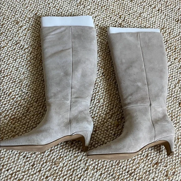 Steve Madden Taupe Heeled Boots - Picture 2 of 13